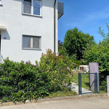 1,5 Zimmer Apartment In S-Bahn Naehe, 35 Qm, Max 4 Pers, Zentral, Private Terasse, Internet 250 Mbit Gärtringen Esterno foto