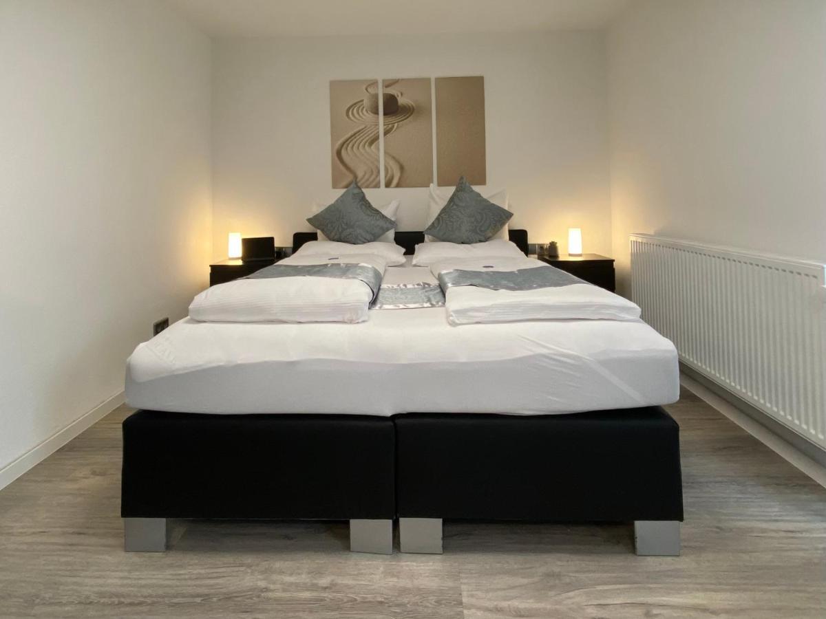 1,5 Zimmer Apartment In S-Bahn Naehe, 35 Qm, Max 4 Pers, Zentral, Private Terasse, Internet 250 Mbit Gärtringen Esterno foto