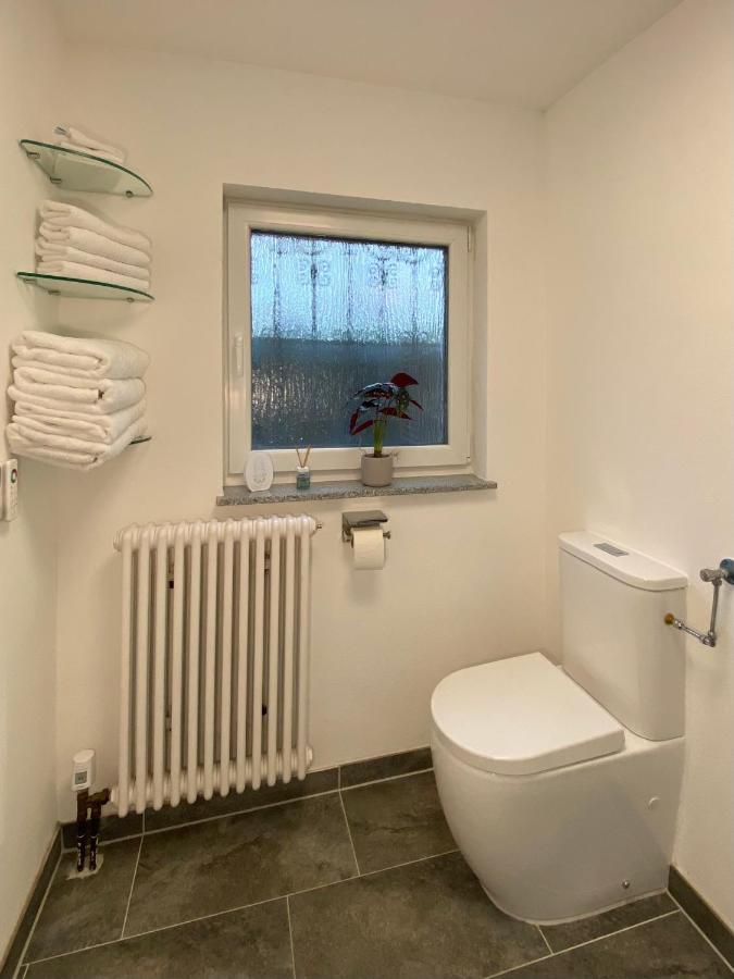1,5 Zimmer Apartment In S-Bahn Naehe, 35 Qm, Max 4 Pers, Zentral, Private Terasse, Internet 250 Mbit Gärtringen Esterno foto